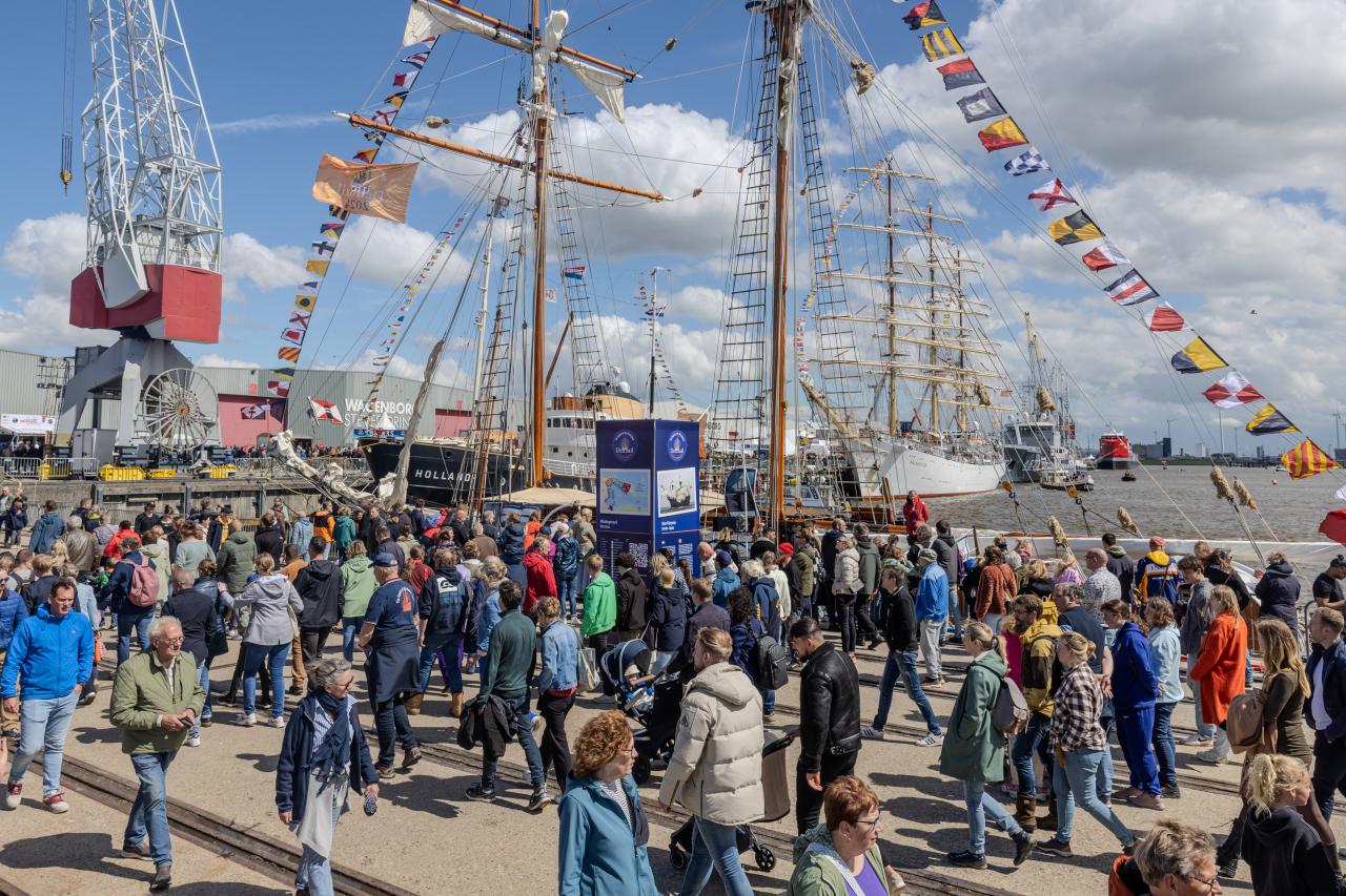 Publiek op DelfSail 2024